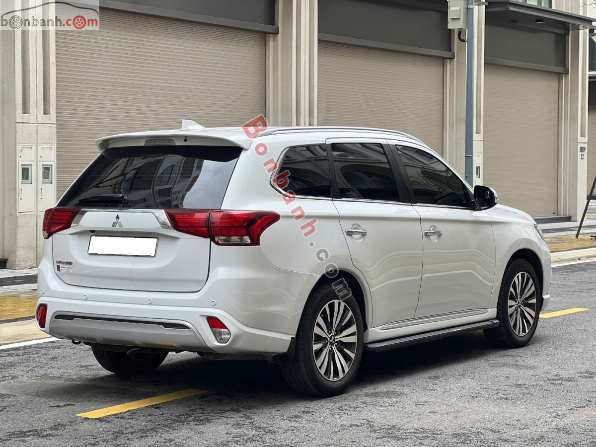 Bán ô tô Mitsubishi Outlander 2.0 CVT - 2023 - xe cũ