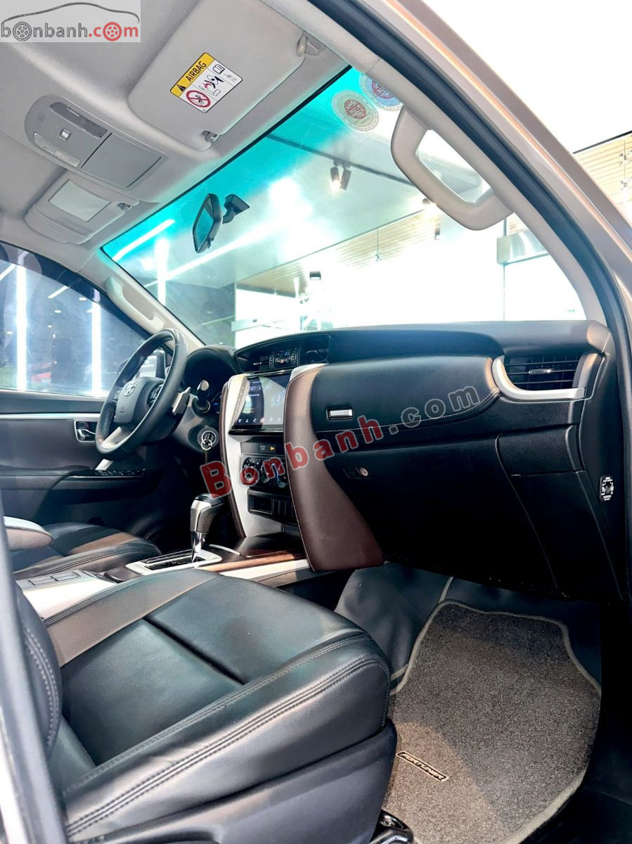 Bán ô tô Toyota Fortuner 2.4G 4x2 AT - 2019 - xe cũ