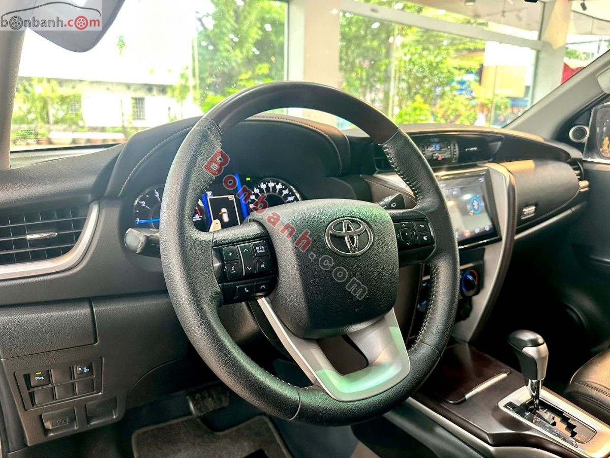 Bán ô tô Toyota Fortuner 2.4G 4x2 AT - 2019 - xe cũ