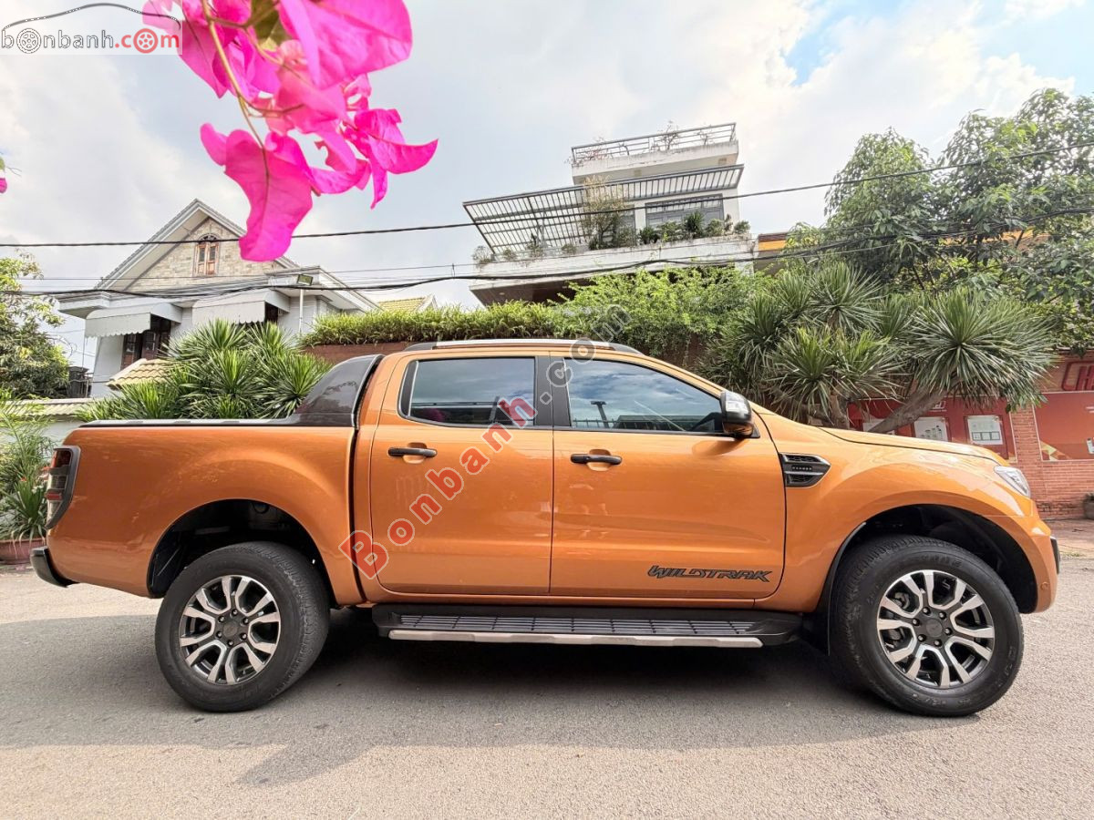 Bán ô tô Ford Ranger Wildtrak 2.0L 4x4 AT - 2019 - xe cũ