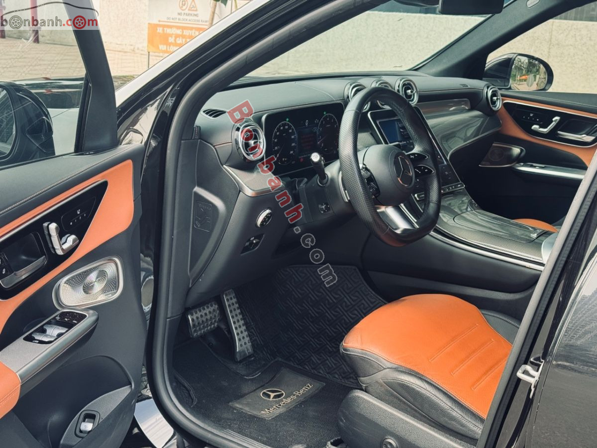 Bán ô tô Mercedes Benz GLC 300 4Matic - 2023 - xe cũ