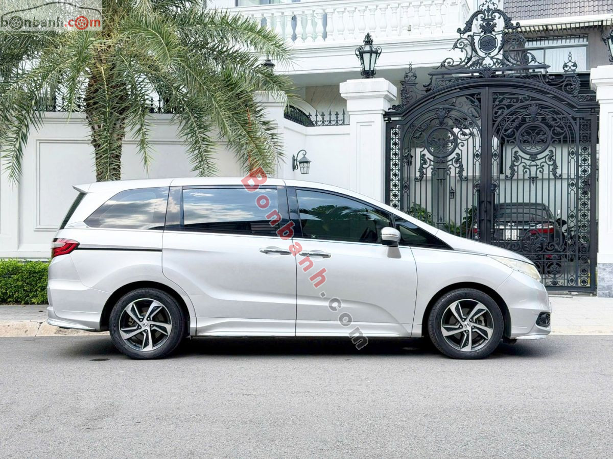 Bán ô tô Honda Odyssey 2.4 AT - 2017 - xe cũ