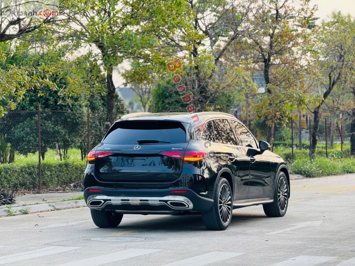 Bán ô tô Mercedes Benz GLC 300 4Matic - 2023 - xe cũ