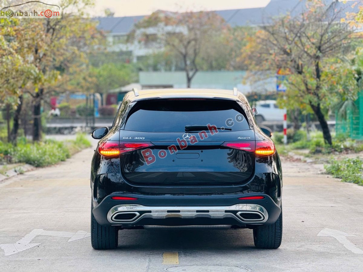 Bán ô tô Mercedes Benz GLC 300 4Matic - 2023 - xe cũ