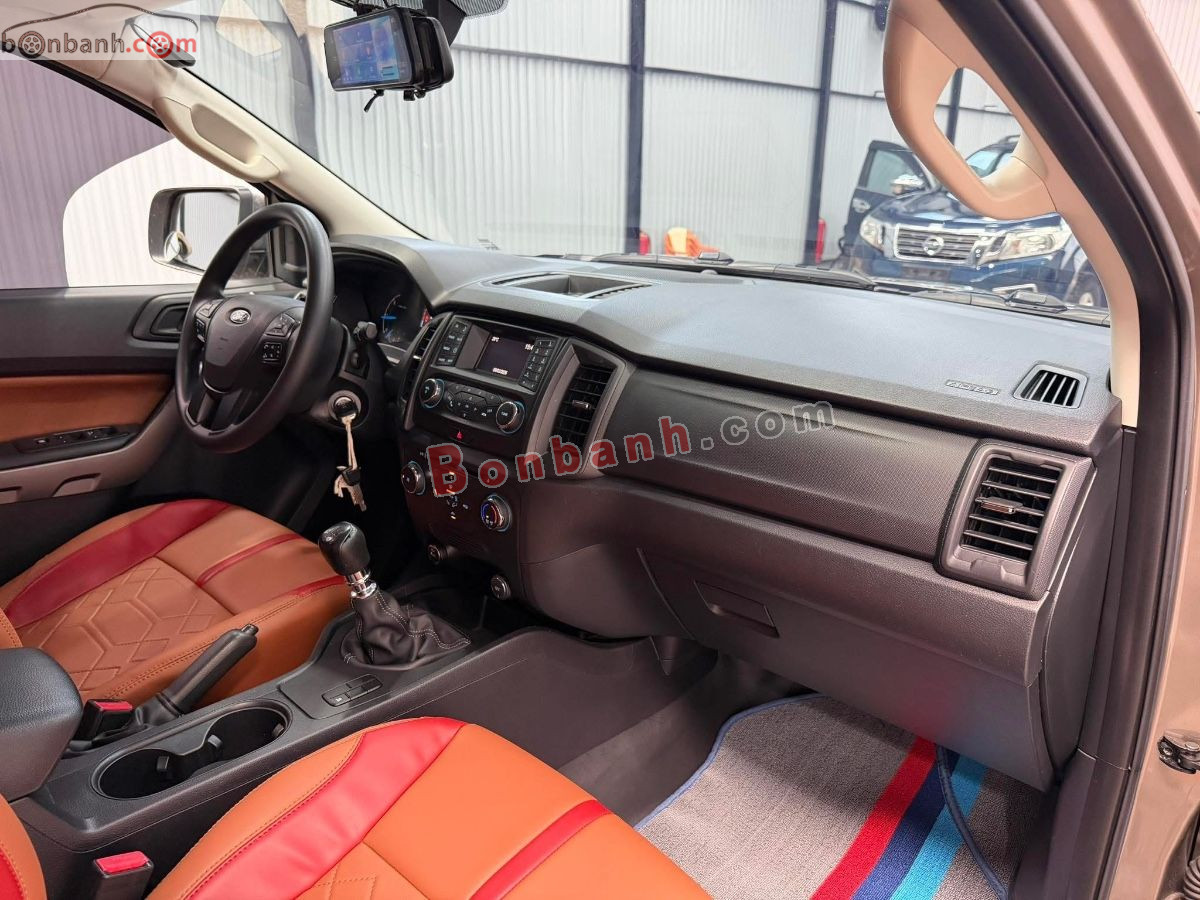 Bán ô tô Ford Ranger XLS 2.2L 4x2 MT - 2019 - xe cũ