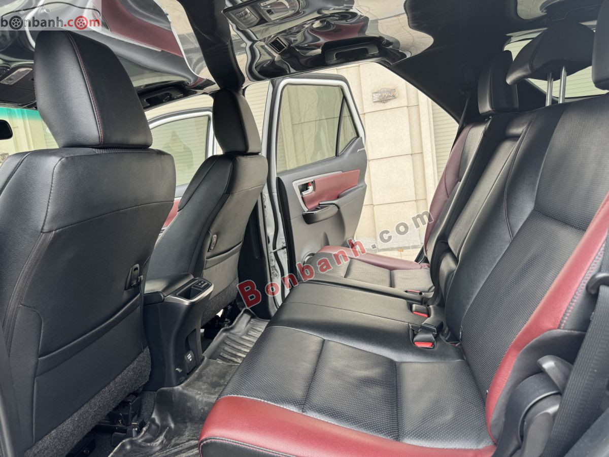 Bán ô tô Toyota Fortuner Legender 2.4L 4x2 AT - 2024 - xe cũ