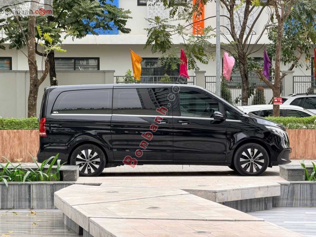 Bán ô tô Mercedes Benz V class V250 Luxury - 2022 - xe cũ