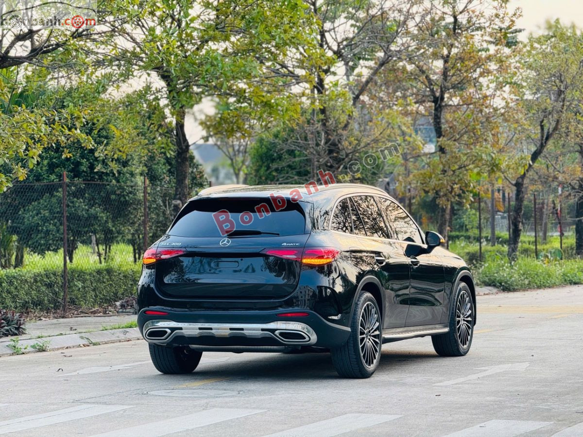 Bán ô tô Mercedes Benz GLC 300 4Matic - 2023 - xe cũ