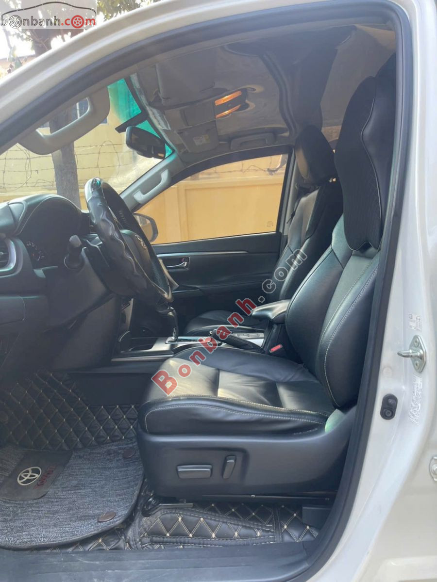 Bán ô tô Toyota Fortuner 2.4L 4x2 AT - 2022 - xe cũ