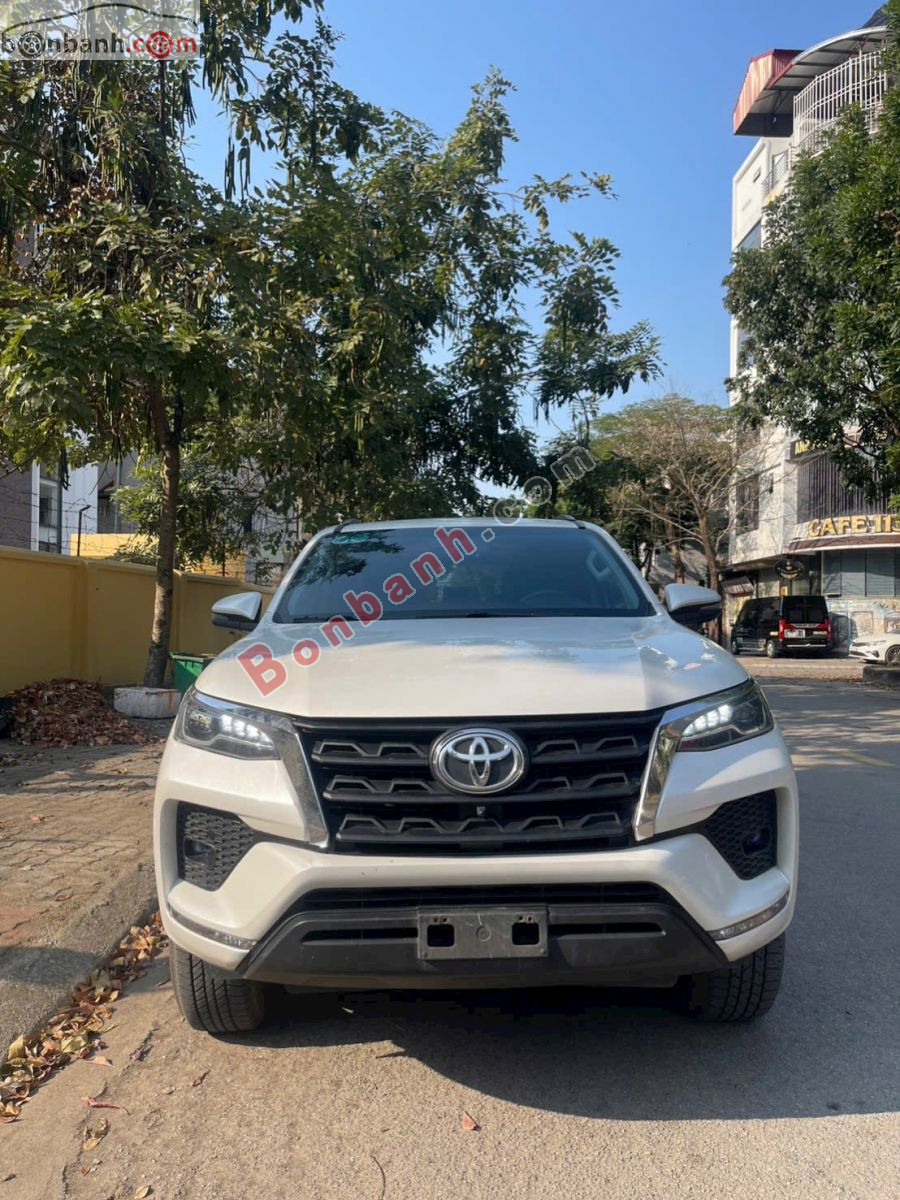 Bán ô tô Toyota Fortuner 2.4L 4x2 AT - 2022 - xe cũ