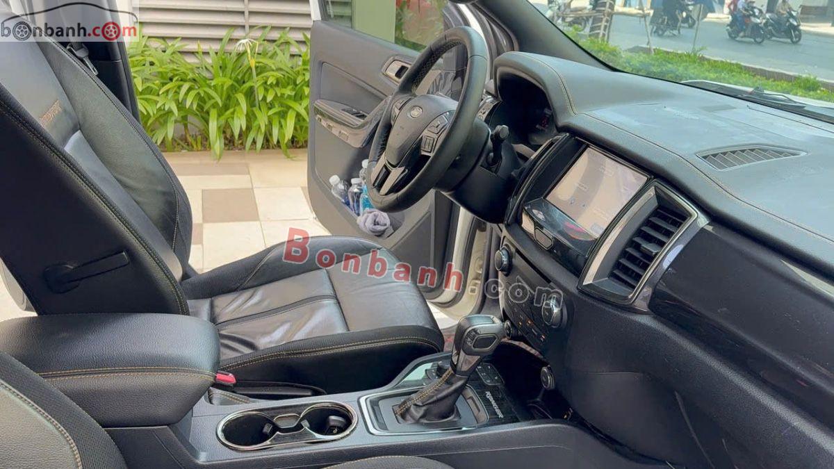 Bán ô tô Ford Ranger Wildtrak 2.0L 4x4 AT - 2020 - xe cũ