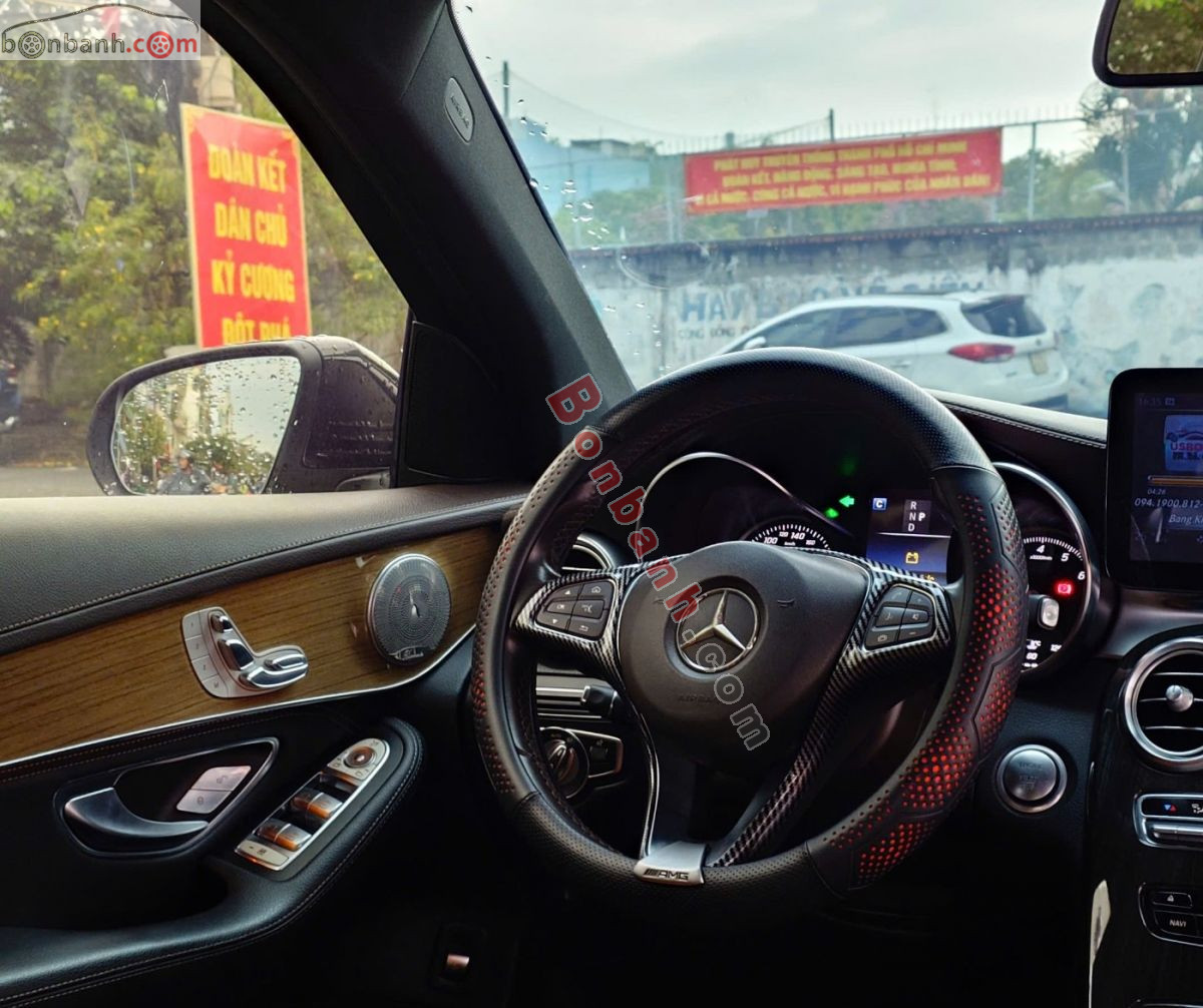 Bán ô tô Mercedes Benz GLC 250 4Matic - 2018 - xe cũ