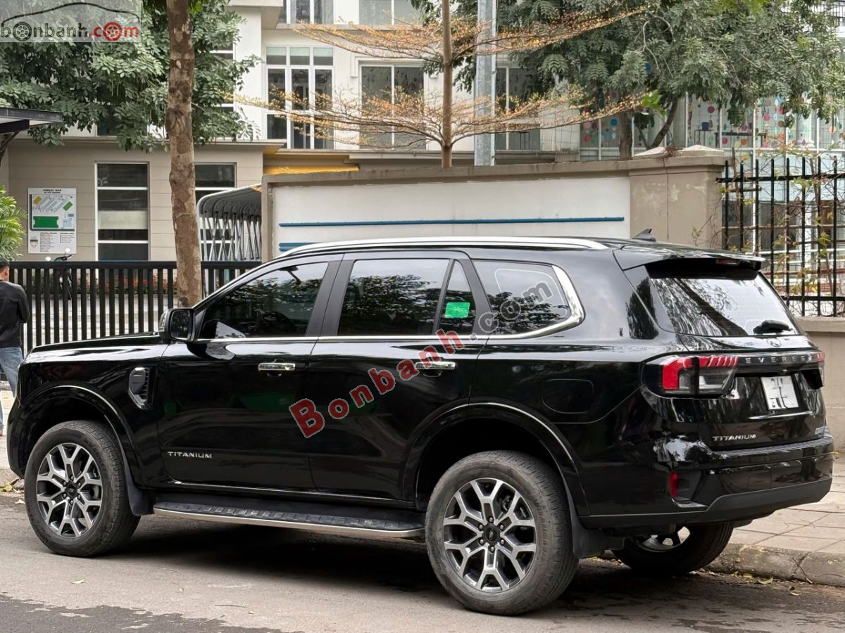 Bán ô tô Ford Everest Titanium Plus 2.0L 4x4 AT - 2025 - xe cũ