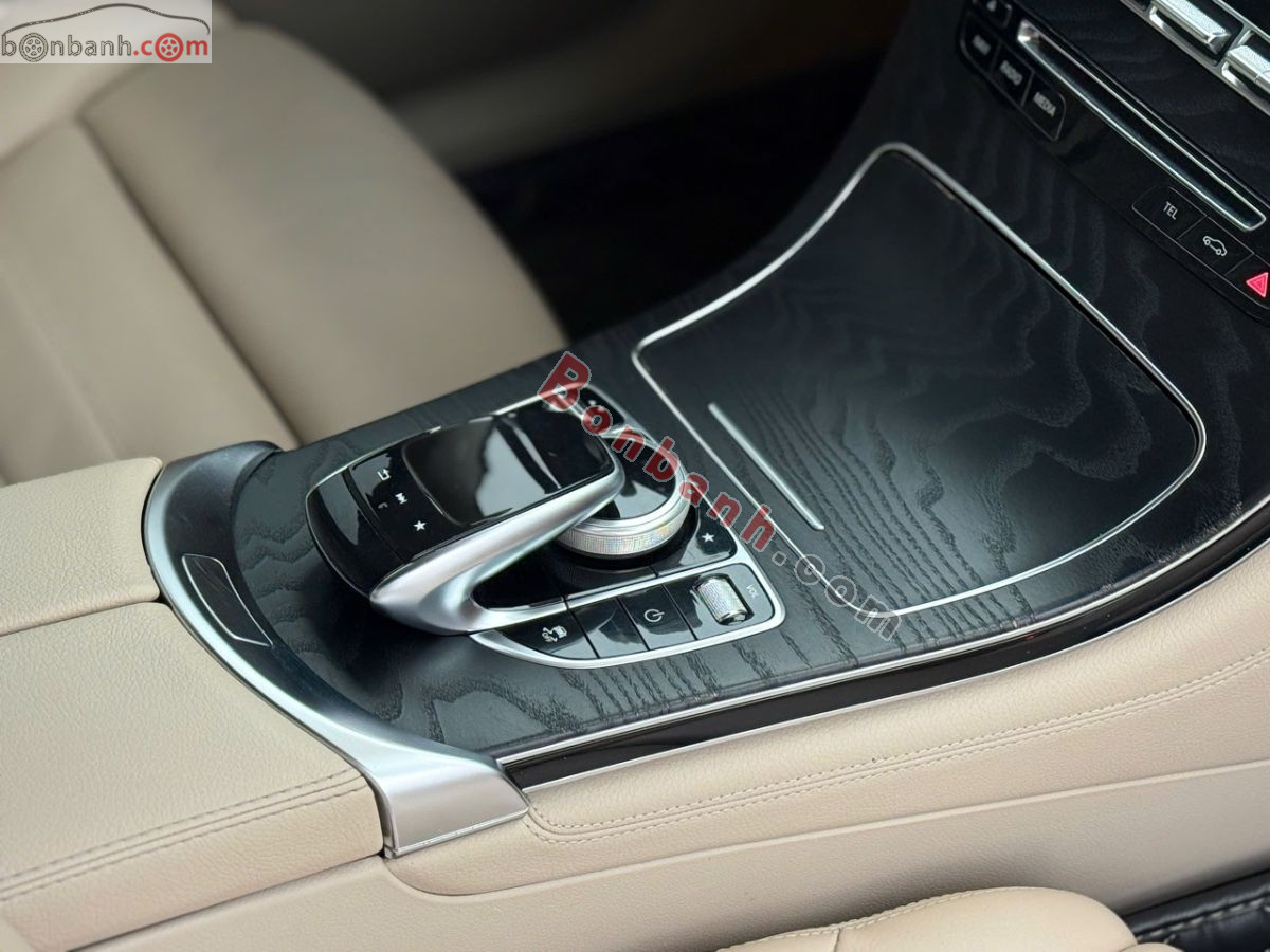 Bán ô tô Mercedes Benz GLC 300 4Matic - 2018 - xe cũ