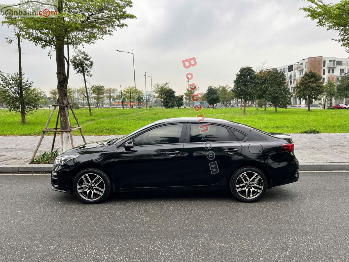 Bán ô tô Kia Cerato 1.6 MT - 2021 - xe cũ