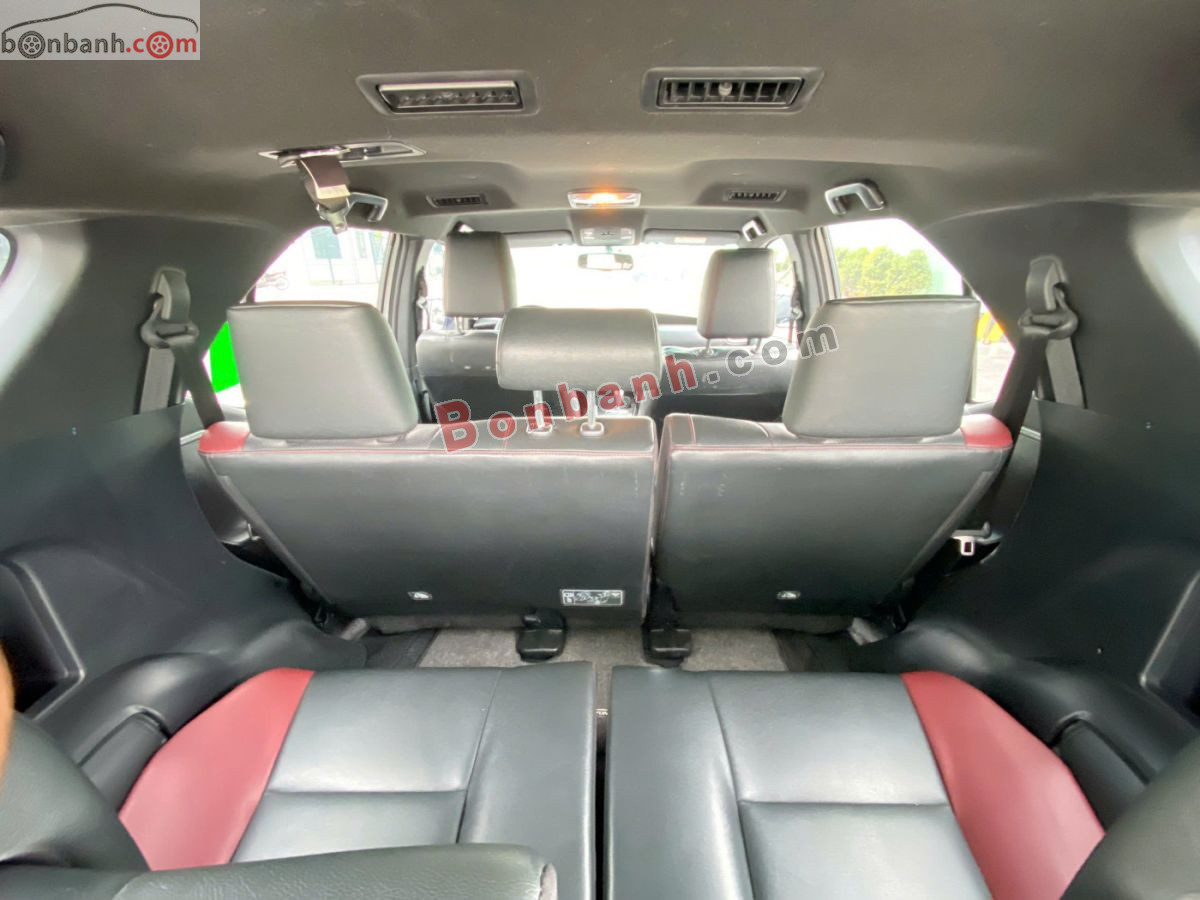 Bán ô tô Toyota Fortuner Legender 2.4L 4x2 AT - 2024 - xe cũ