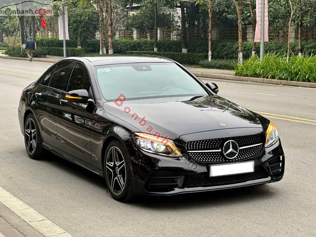 Bán ô tô Mercedes Benz C class C300 AMG - 2021 - xe cũ