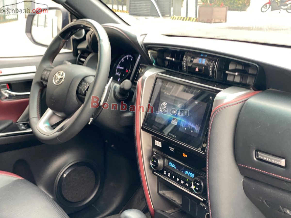 Bán ô tô Toyota Fortuner Legender 2.4L 4x2 AT - 2024 - xe cũ