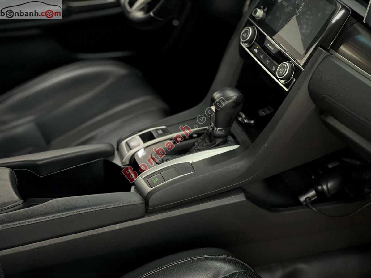 Bán ô tô Honda Civic G 1.8 AT - 2020 - xe cũ