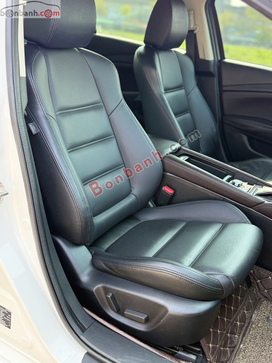 Bán ô tô Mazda 6 Premium 2.0 AT - 2020 - xe cũ