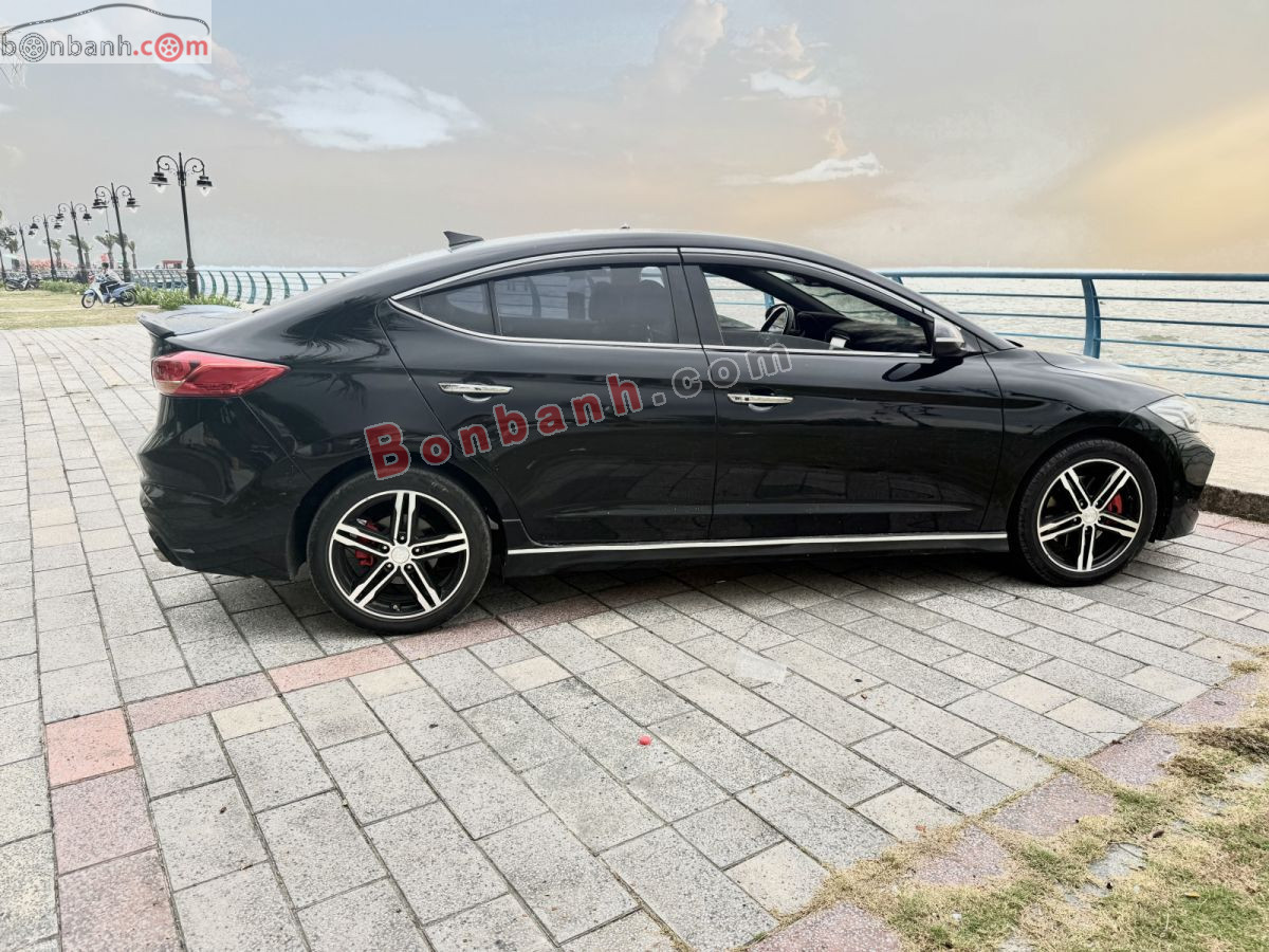 Bán ô tô Hyundai Elantra Sport 1.6 AT - 2018 - xe cũ