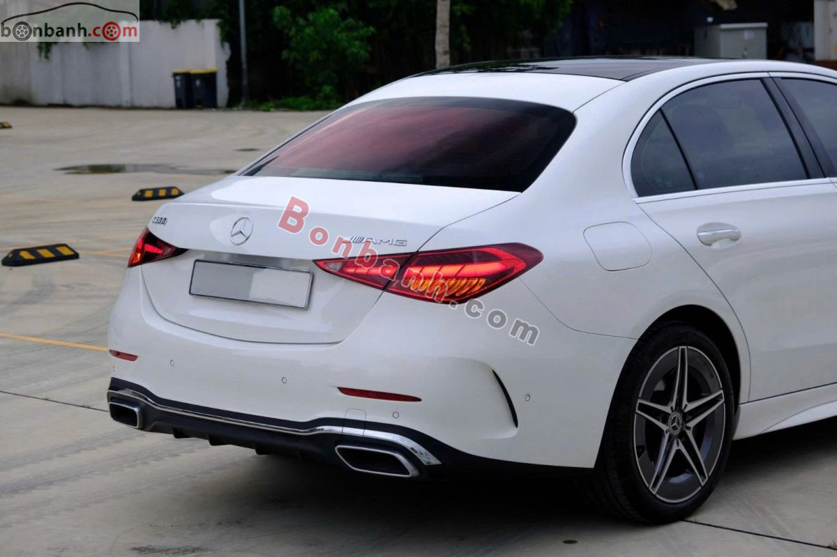 Bán ô tô Mercedes Benz C class C300 AMG - 2022 - xe cũ