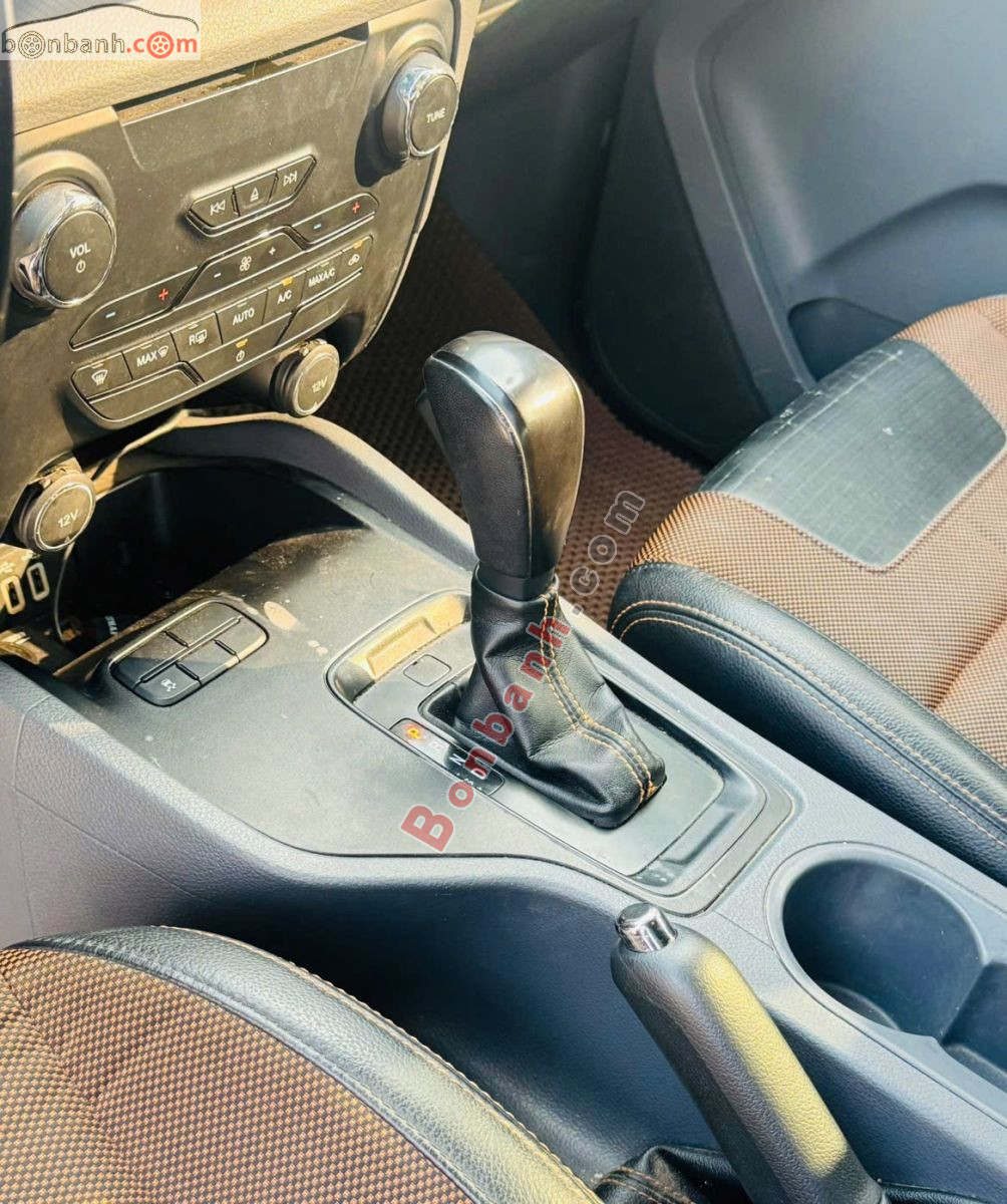 Bán ô tô Ford Ranger Wildtrak 2.2L 4x2 AT - 2017 - xe cũ