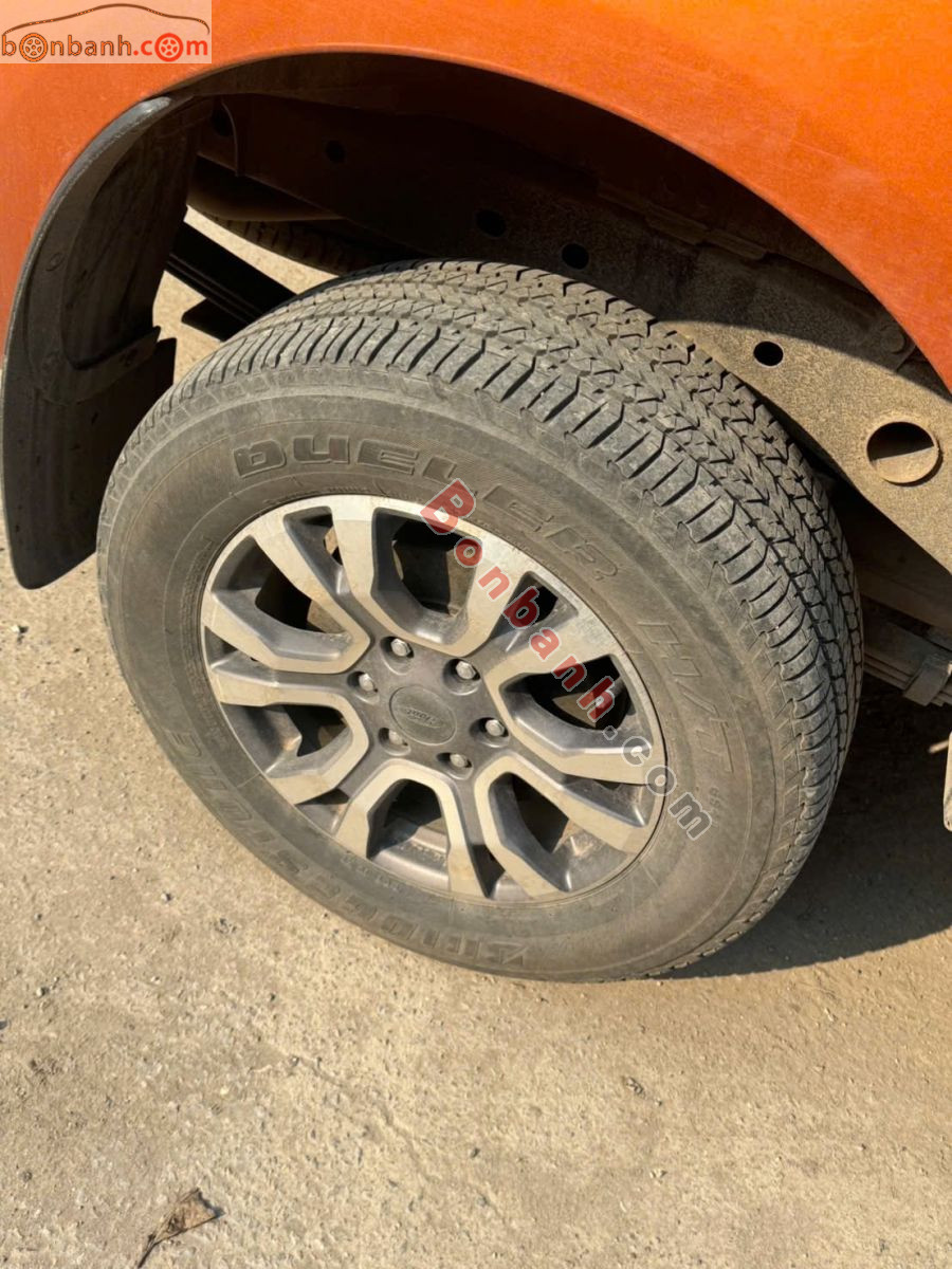 Bán ô tô Ford Ranger Wildtrak 2.2L 4x2 AT - 2017 - xe cũ