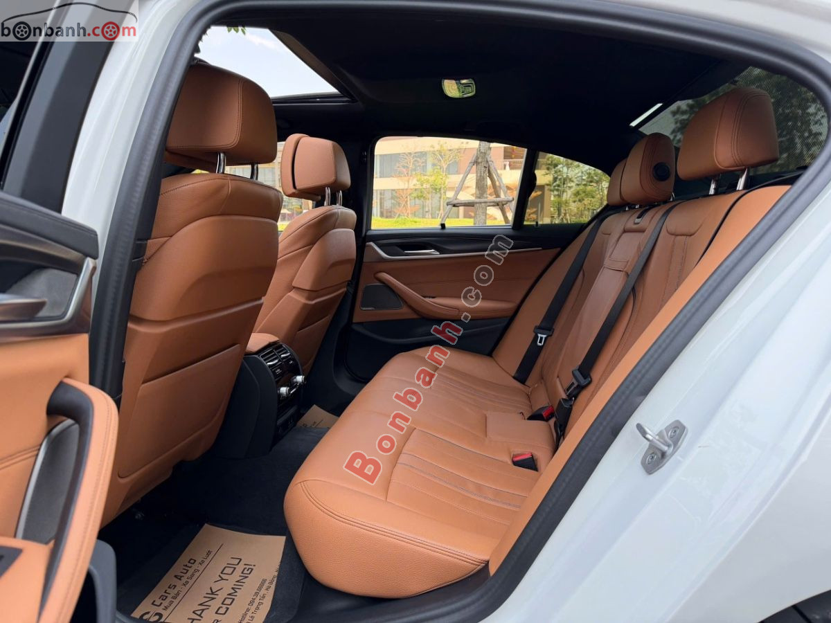 Bán ô tô BMW 5 Series 520i M Sport - 2023 - xe cũ