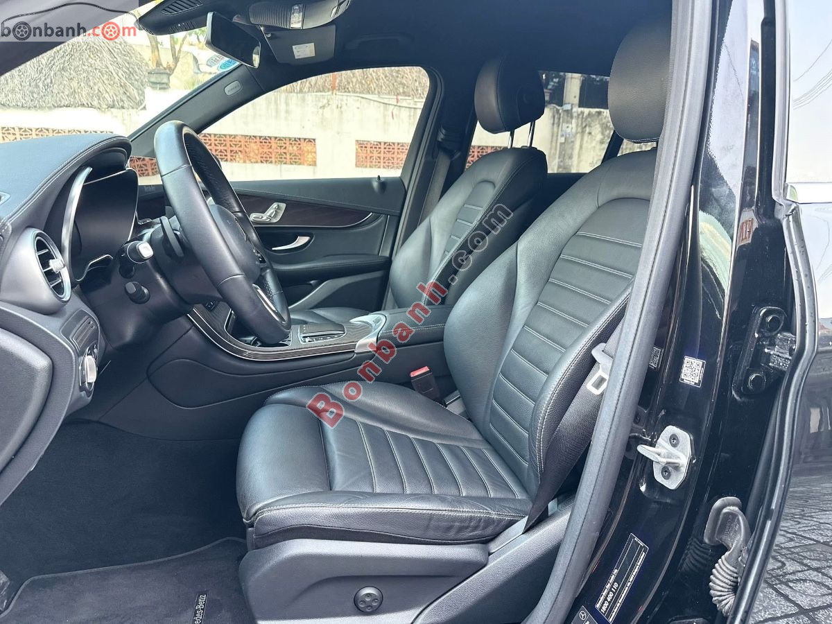 Bán ô tô Mercedes Benz GLC 200 4Matic - 2021 - xe cũ