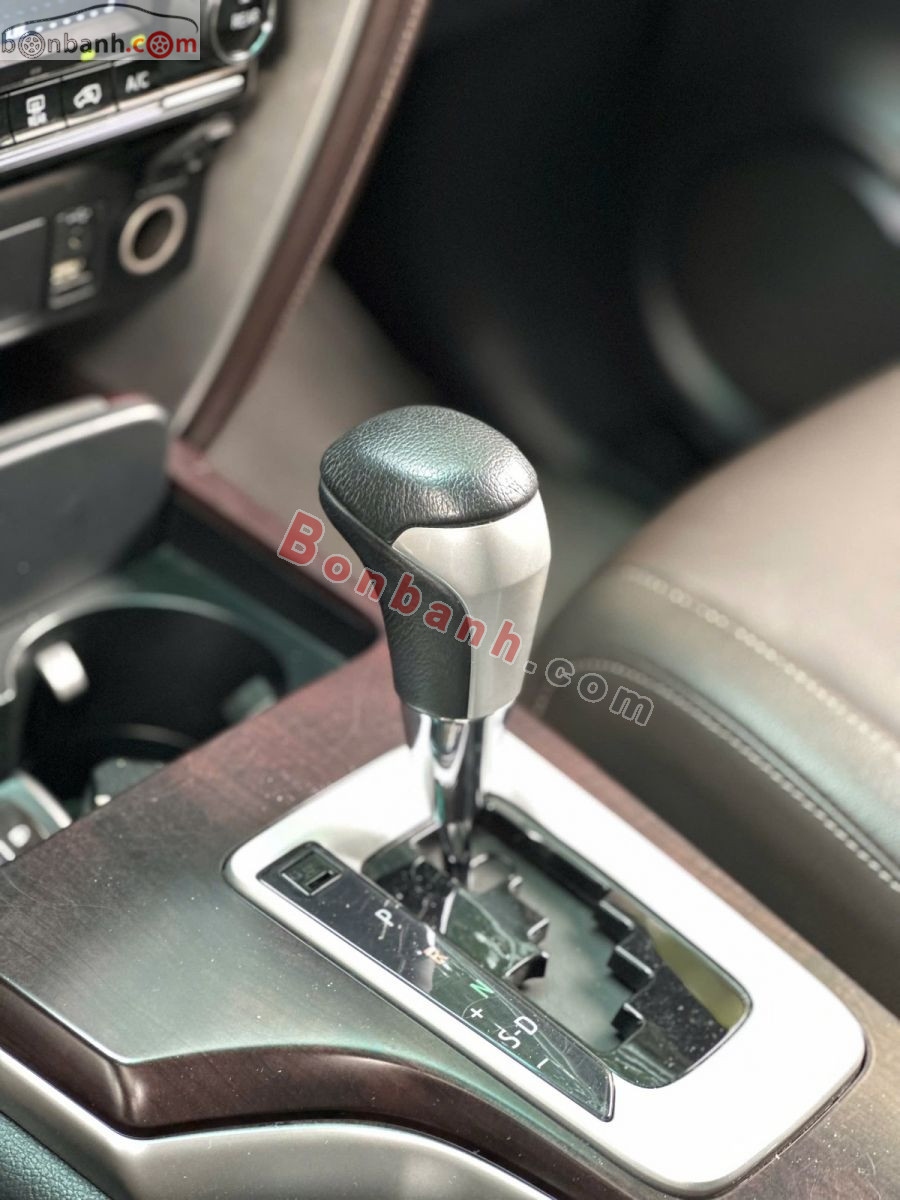 Bán ô tô Toyota Fortuner 2.8V 4x4 AT - 2019 - xe cũ