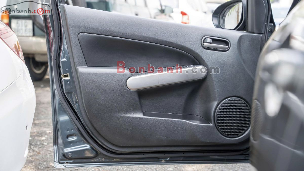 Bán ô tô Mazda 2 S - 2013 - xe cũ