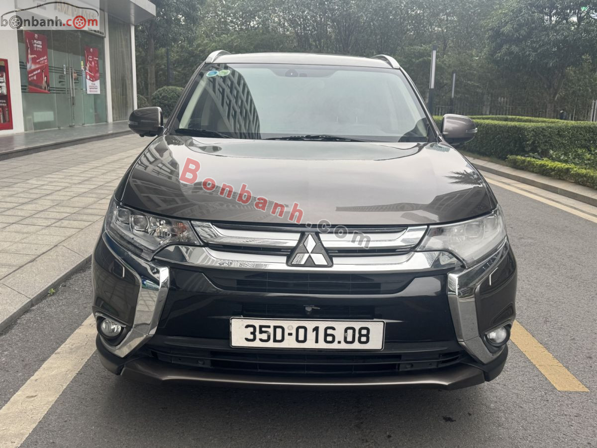 Bán ô tô Mitsubishi Outlander 2.0 CVT Premium - 2018 - xe cũ