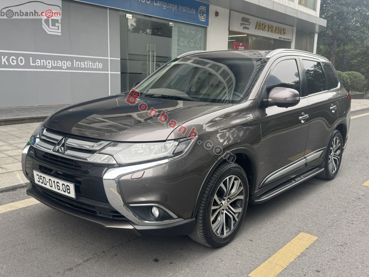 Bán ô tô Mitsubishi Outlander 2.0 CVT Premium - 2018 - xe cũ