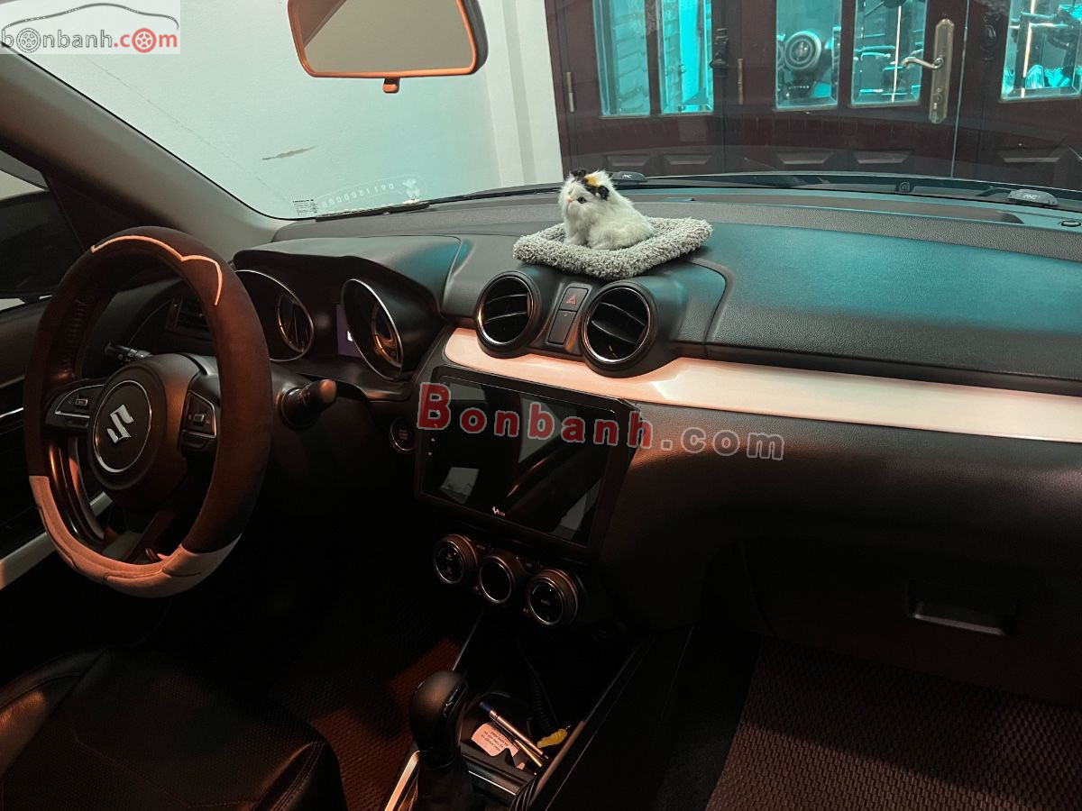 Bán ô tô Suzuki Swift GLX 1.2 AT - 2020 - xe cũ