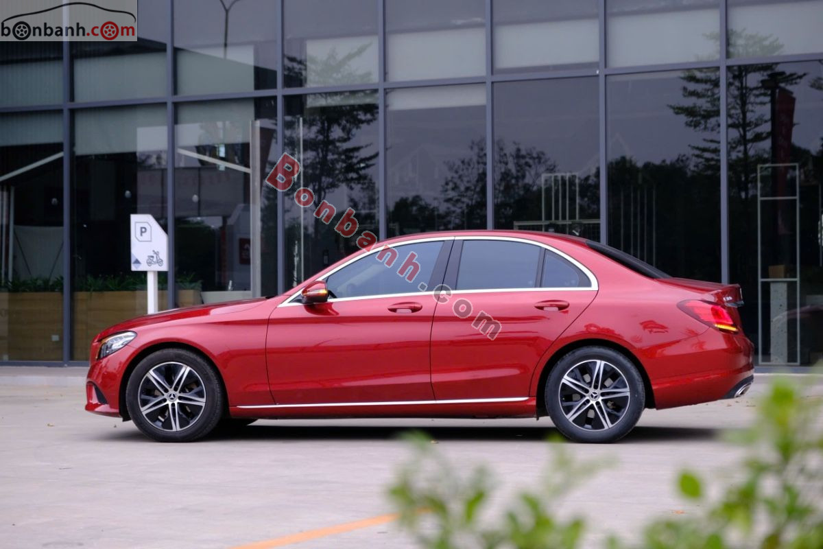 Bán ô tô Mercedes Benz C class C180 - 2020 - xe cũ