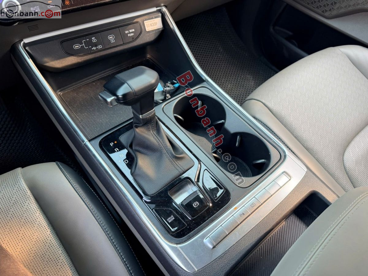 Bán ô tô Kia Carnival Luxury 2.2D - 2025 - xe cũ