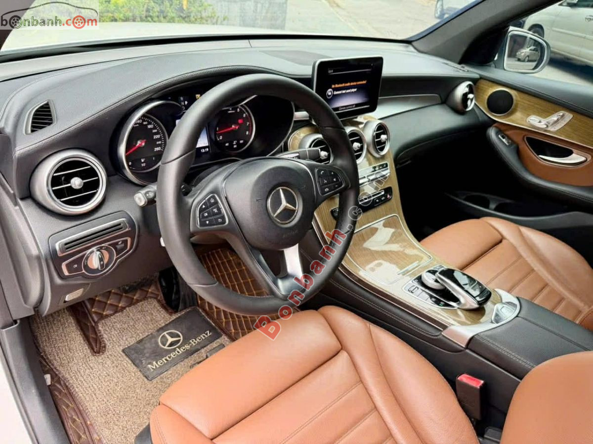 Bán ô tô Mercedes Benz GLC 250 4Matic - 2016 - xe cũ