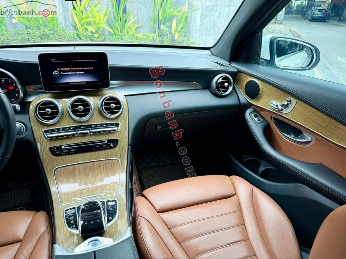 Bán ô tô Mercedes Benz GLC 250 4Matic - 2016 - xe cũ