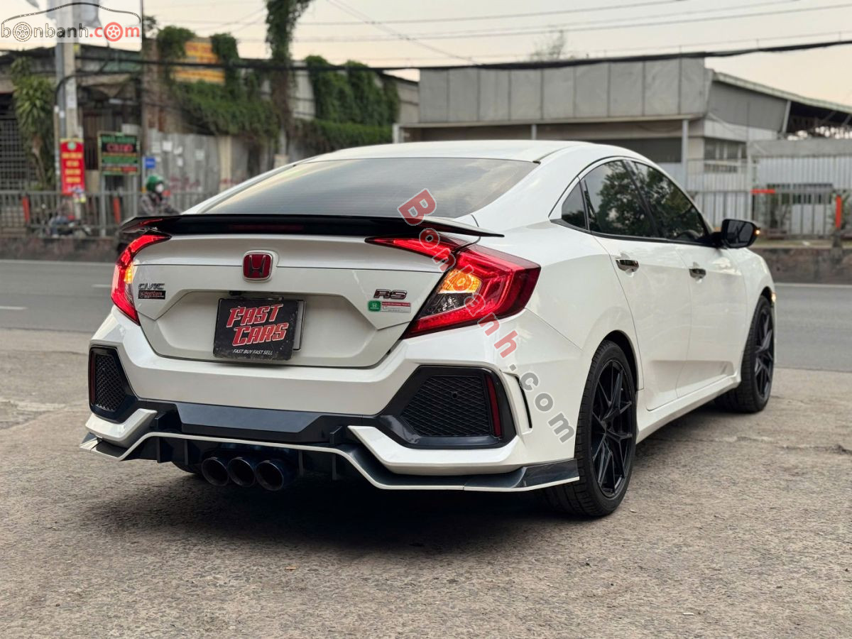 Bán ô tô Honda Civic RS 1.5 AT - 2019 - xe cũ