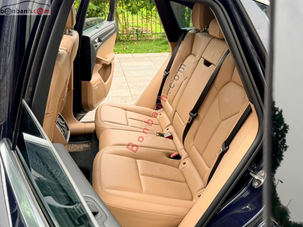 Bán ô tô Porsche Macan 2.0 - 2021 - xe cũ