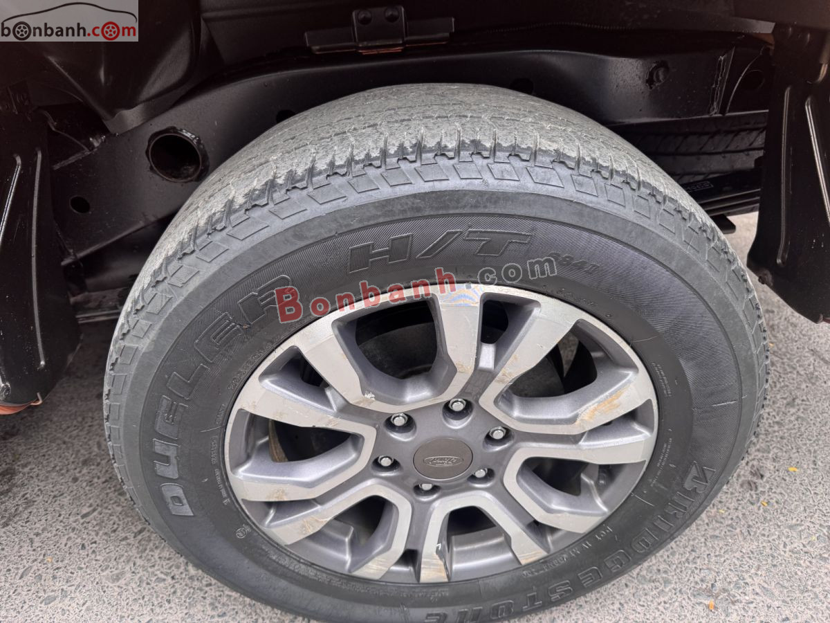 Bán ô tô Ford Ranger Wildtrak 2.2L 4x2 AT - 2017 - xe cũ