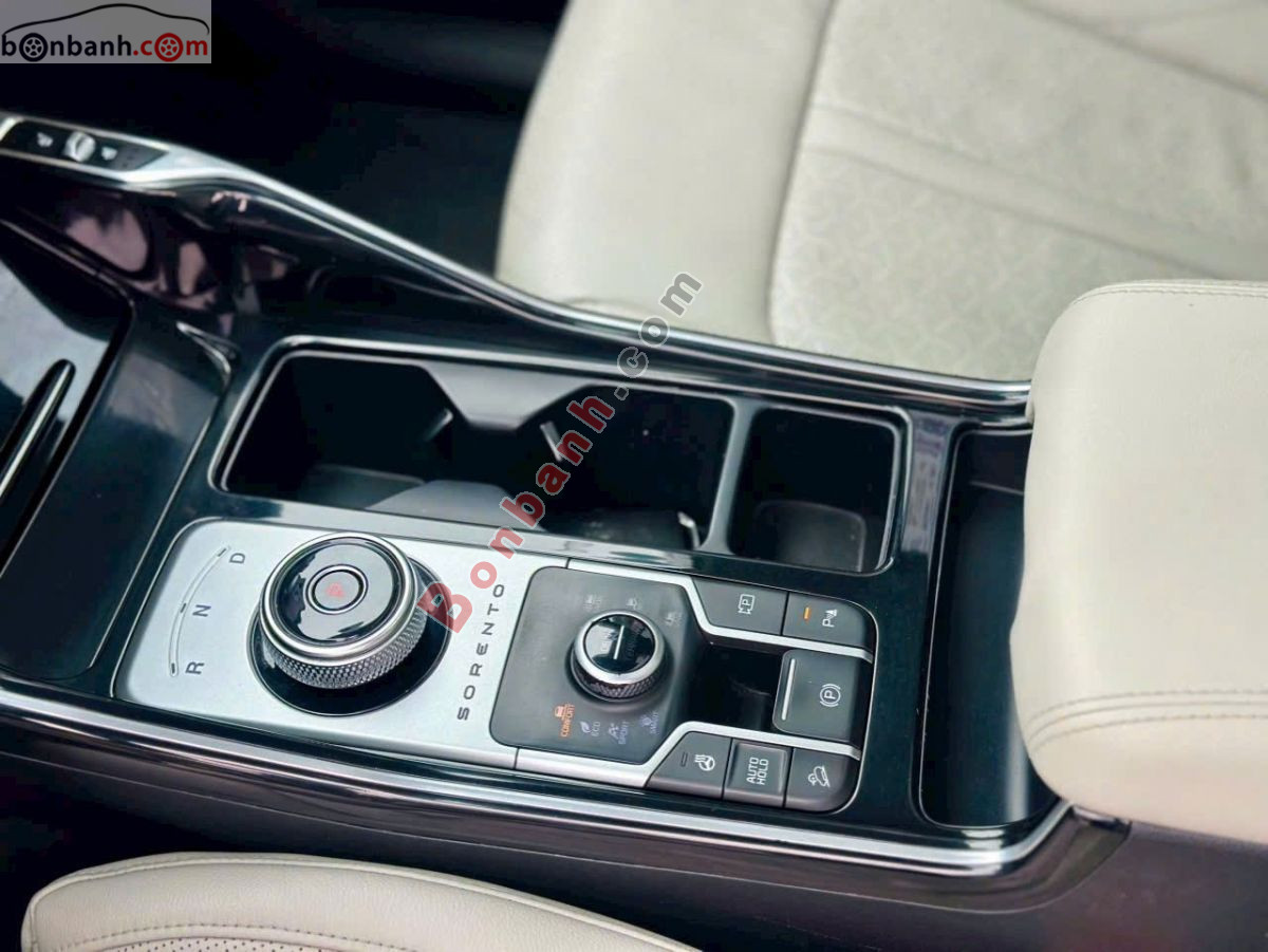 Bán ô tô Kia Sorento Signature 2.2 AT AWD 6S - 2021 - xe cũ
