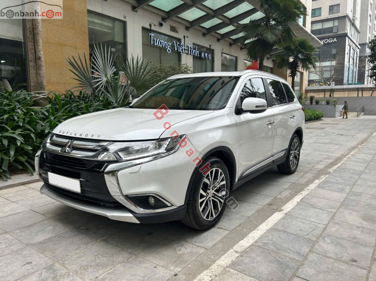 Bán ô tô Mitsubishi Outlander 2.4 CVT - 2017 - xe cũ