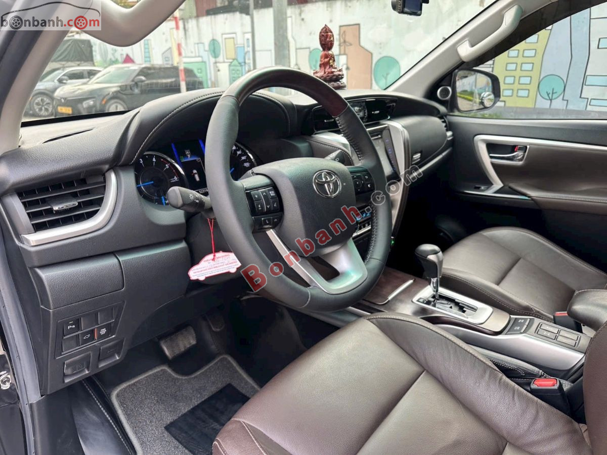 Bán ô tô Toyota Fortuner 2.8V 4x4 AT - 2019 - xe cũ