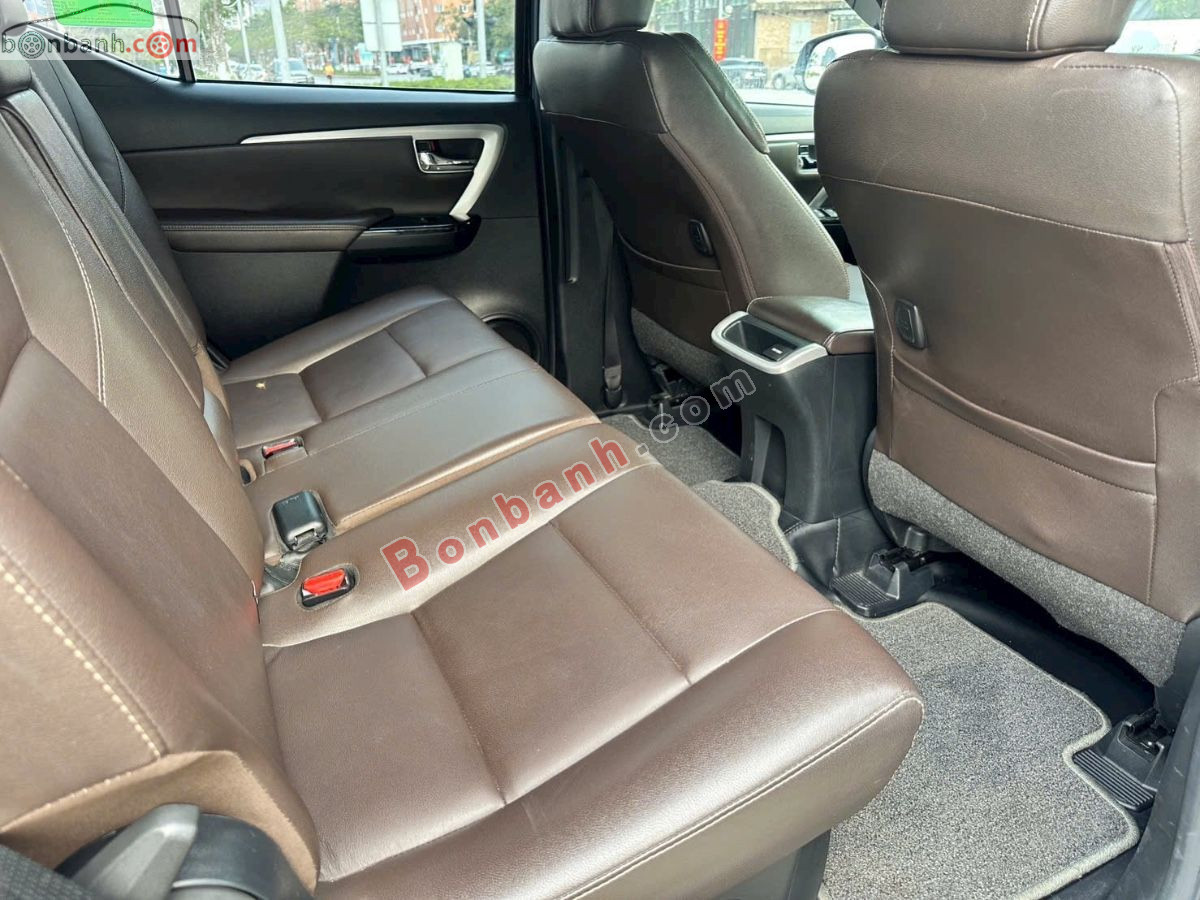 Bán ô tô Toyota Fortuner 2.8V 4x4 AT - 2019 - xe cũ