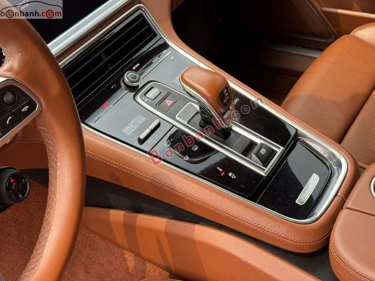 Bán ô tô Porsche Panamera 4 3.0 V6 - 2018 - xe cũ