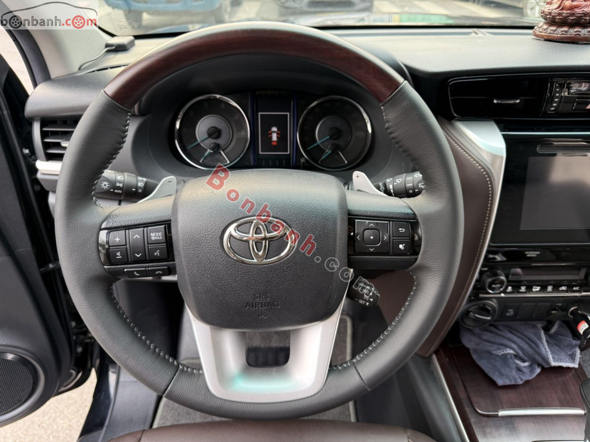 Bán ô tô Toyota Fortuner 2.8V 4x4 AT - 2019 - xe cũ