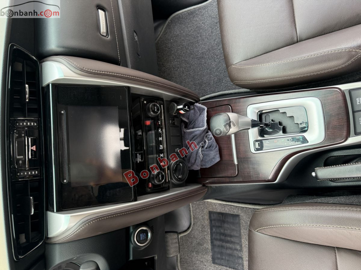 Bán ô tô Toyota Fortuner 2.8V 4x4 AT - 2019 - xe cũ