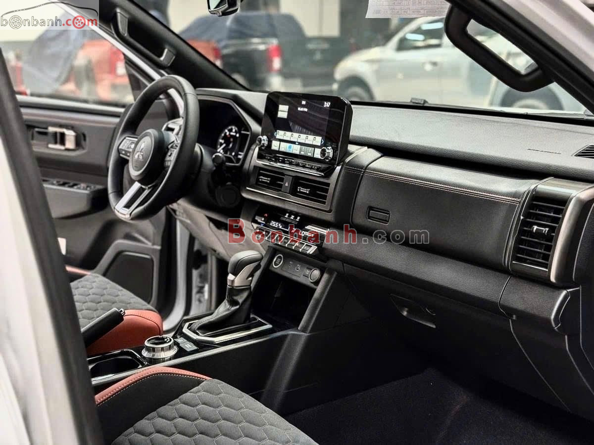 Bán ô tô Mitsubishi Triton ATHLATE 4WD AT - 2026 - xe mới